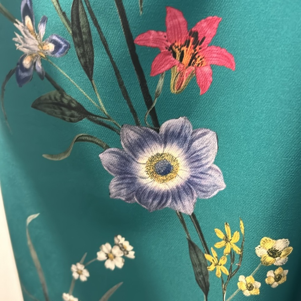 Oasis Asymmetrical Green Floral Dress View 6